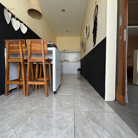 Kiki Village Bathtub Canggu Dış mekan fotoğraf